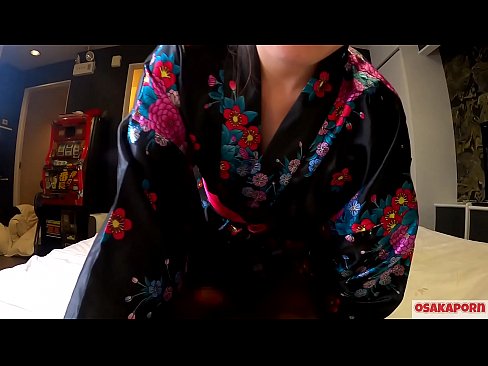 ❤️ Ung cosplay tjej älskar sex till orgasm med en spruta i en hästskötare och en avsugning. Asiatisk tjej med hårig fitta och vackra bröst i traditionell japansk dräkt i amatörvideo som visar onani med knullleksaker. Sakura 3 OSAKAPORN. Fucking at sv.mumsp.ru